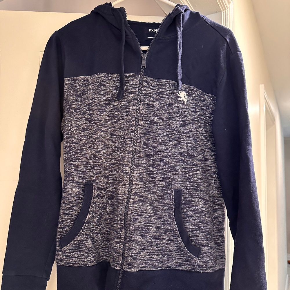 Zip up